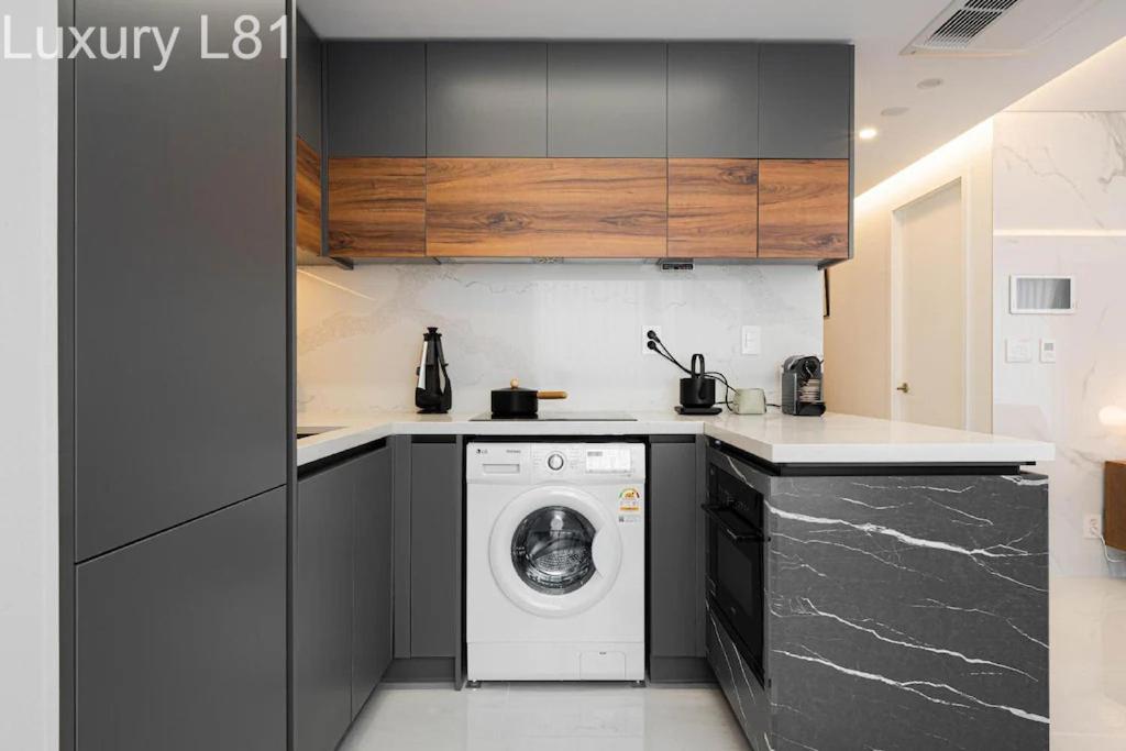 Angia Luxury Apartment Inside Landmark 81 Tower Ho Chi Minh-Byen Eksteriør billede